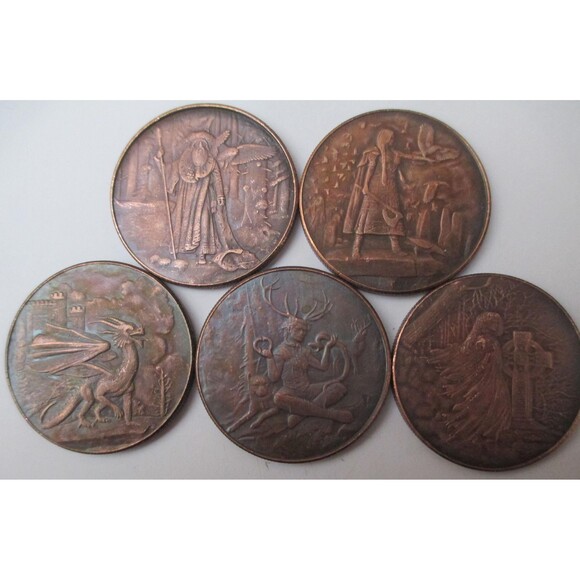 Beautiful ANTIGUE DARK TONE Celtic 1 OZ Copper Rounds Complete Set OF FIVE - Picture 1 of 7